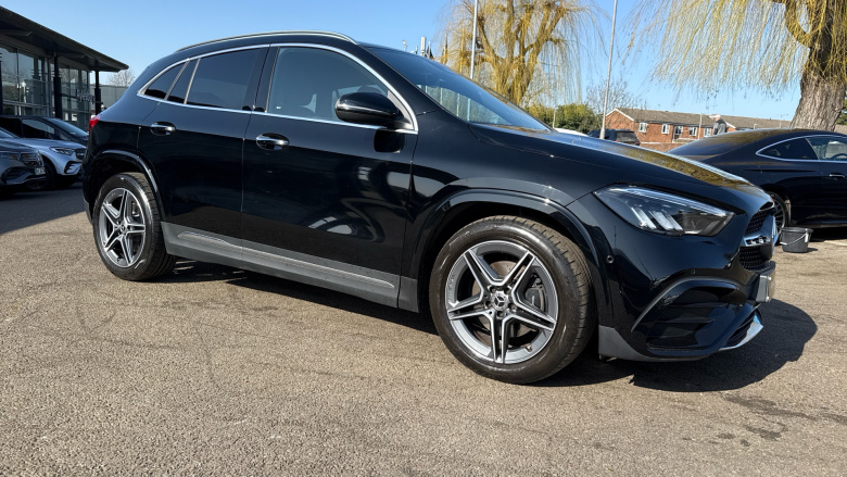 Mercedes-Benz GLA 220d 4Matic AMG Line Executive 5dr Auto Diesel Hatchback